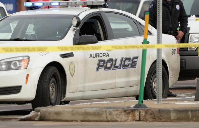 robbery-suspect-shot,-killed-by-aurora-police-after-pursuit-near-denver-airport