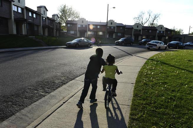 denver’s-sun-valley-neighborhood-will-get-$10.3-million-in-tax-financing-for-new-streets,-other-infrastructure