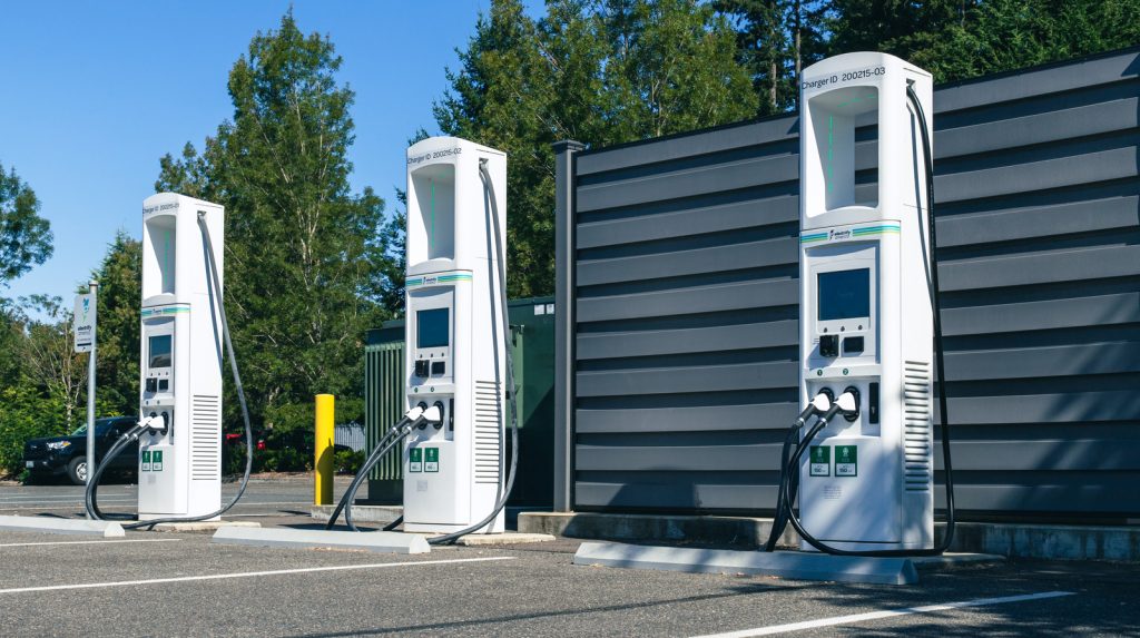 the-electric-cars-that-get-free-electrify-america-fast-charging-in-the-us