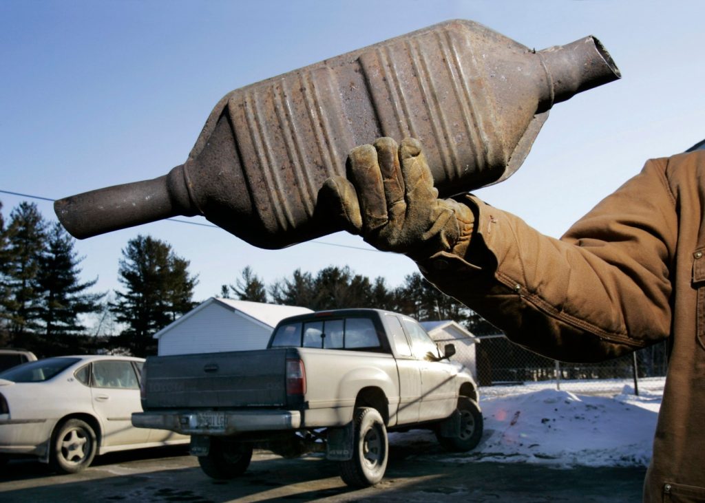 new-aurora-law-aimed-at-stopping-catalytic-converter-theft-through-resale-market-passes