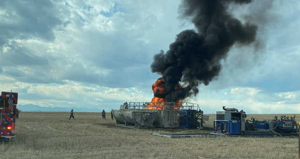 fire-breaks-out-at-oil-and-gas-site-in-adams-county