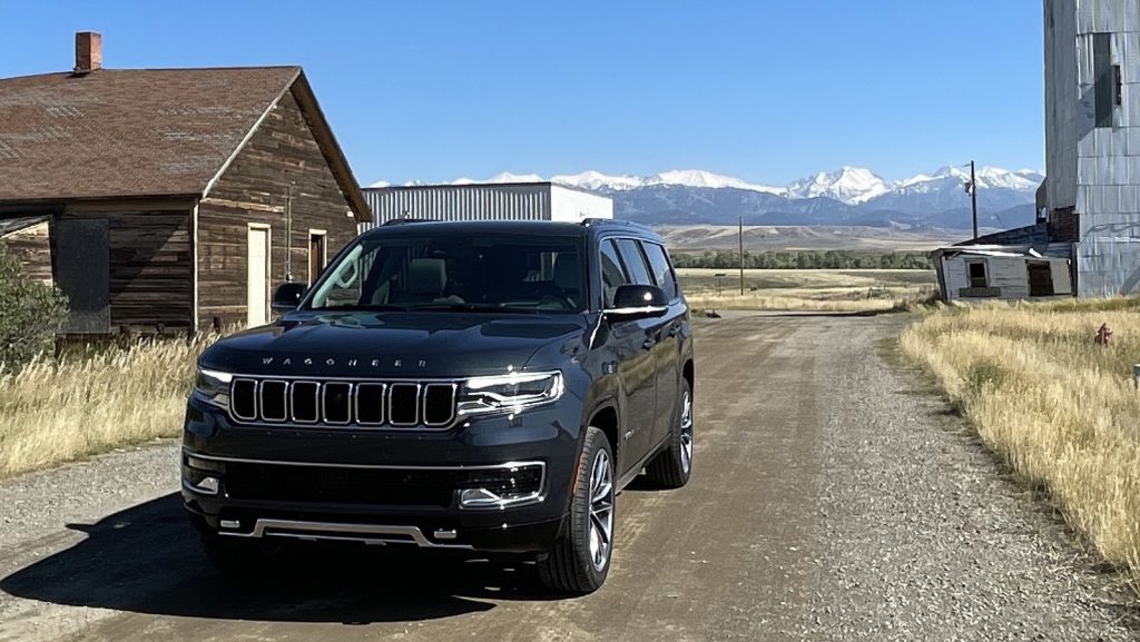 2023-jeep-wagoneer-l-and-grand-wagoneer-l-first-drive:-home-on-the-range