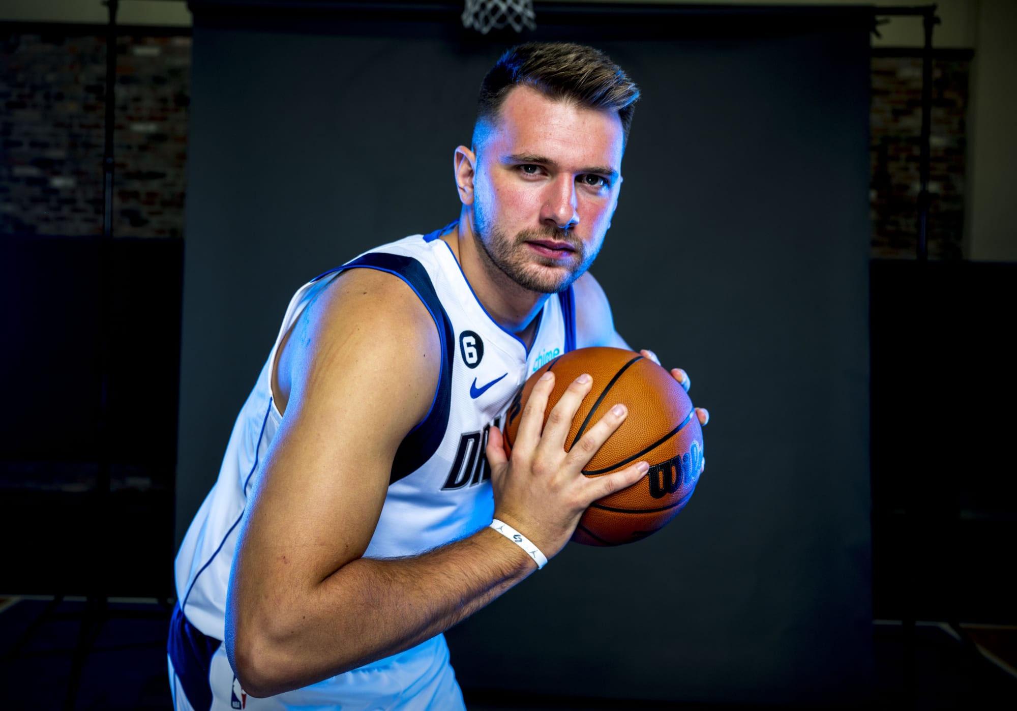 25-under-25:-luka-doncic-is-a-perfect-basketball-robot