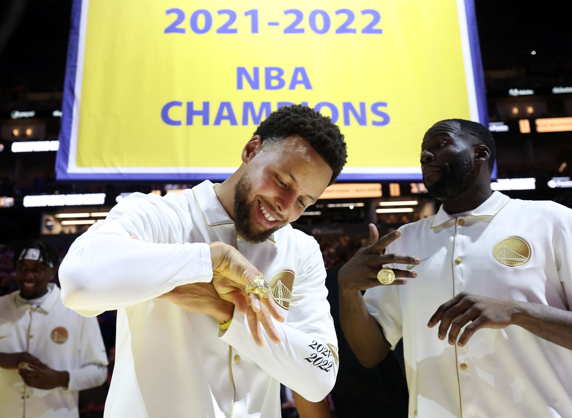 warriors-celebrate:-everything-you-missed-from-golden-state’s-ring-night