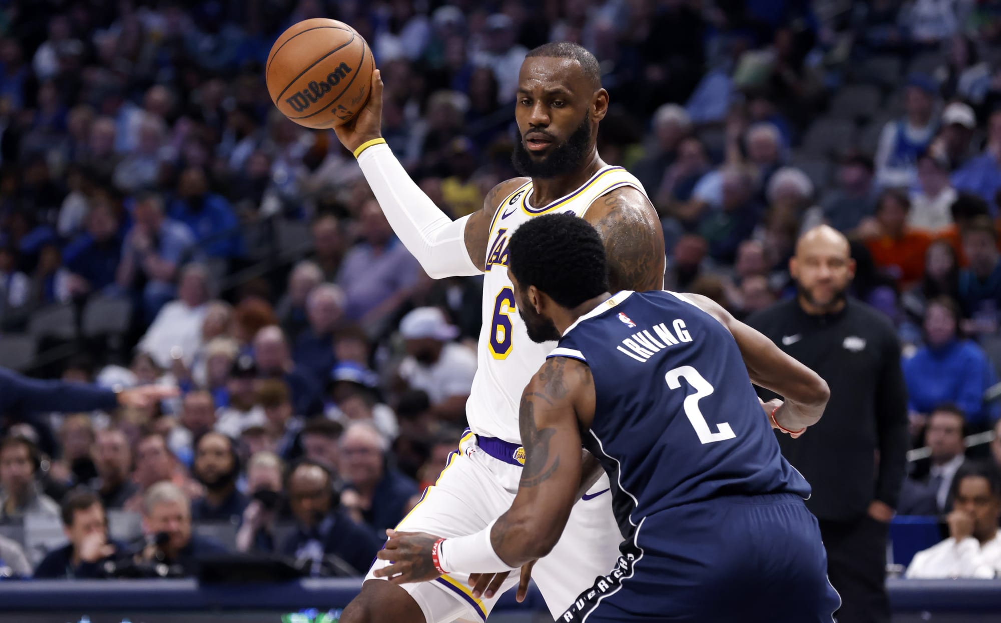nba-rumors:-lakers-irving-pulse-check,-steph’s-stirring-soapbox-speech,-and-the-best-kept-center-secret-in-the-league