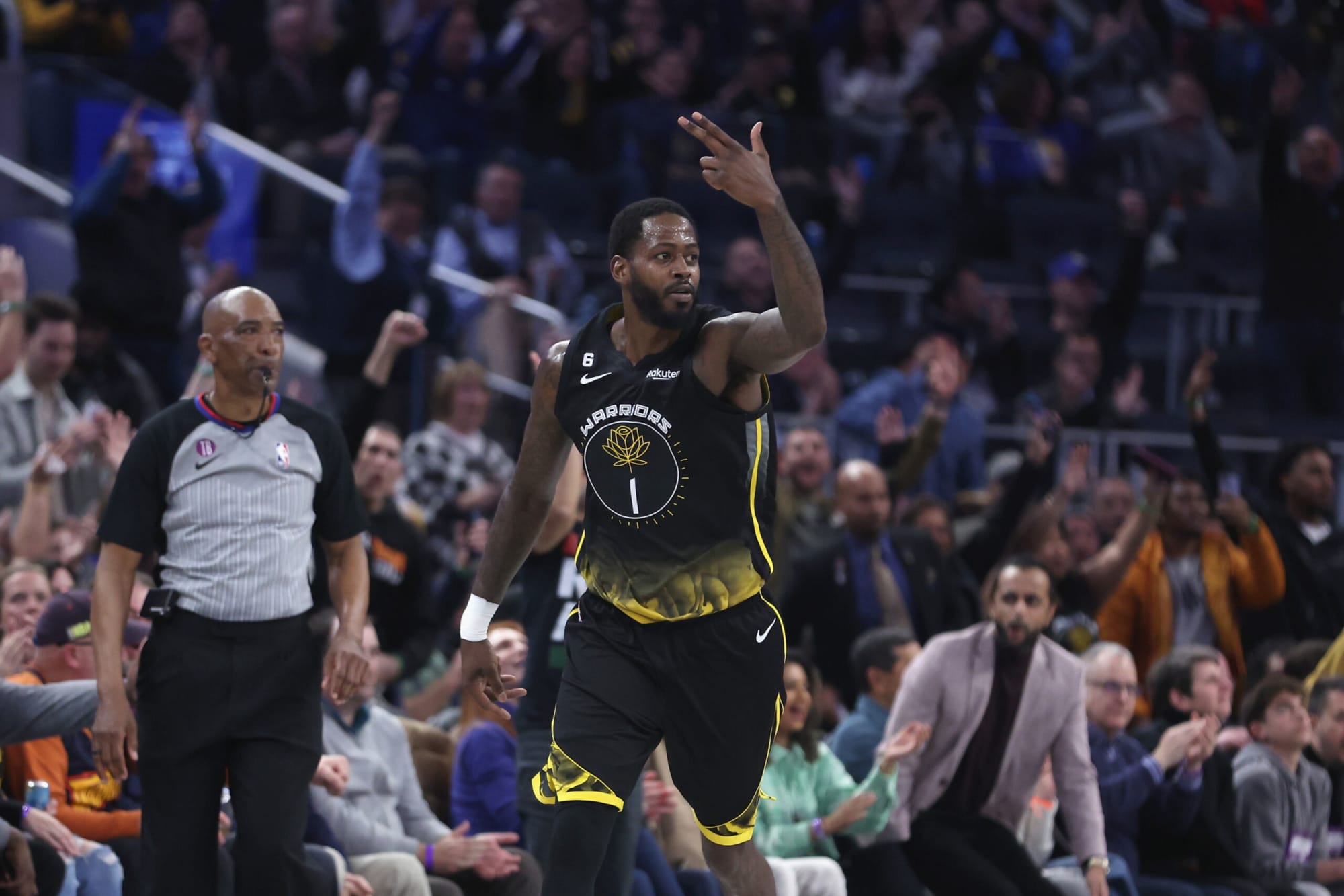 the-whiteboard:-warriors-lineup-changes,-nick-nurse-and-mike-budenholzer-swap-places