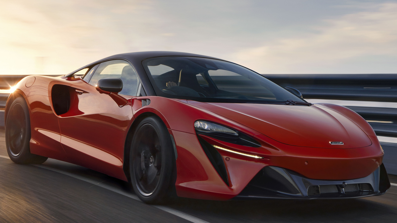 mclaren’s-future-hybrid-supercars-will-have-a-v8-heart