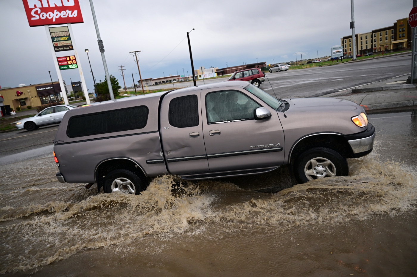 impressive-ne-colorado-storm-system-unleashes-hail,-tornadoes,-heavy-rains
