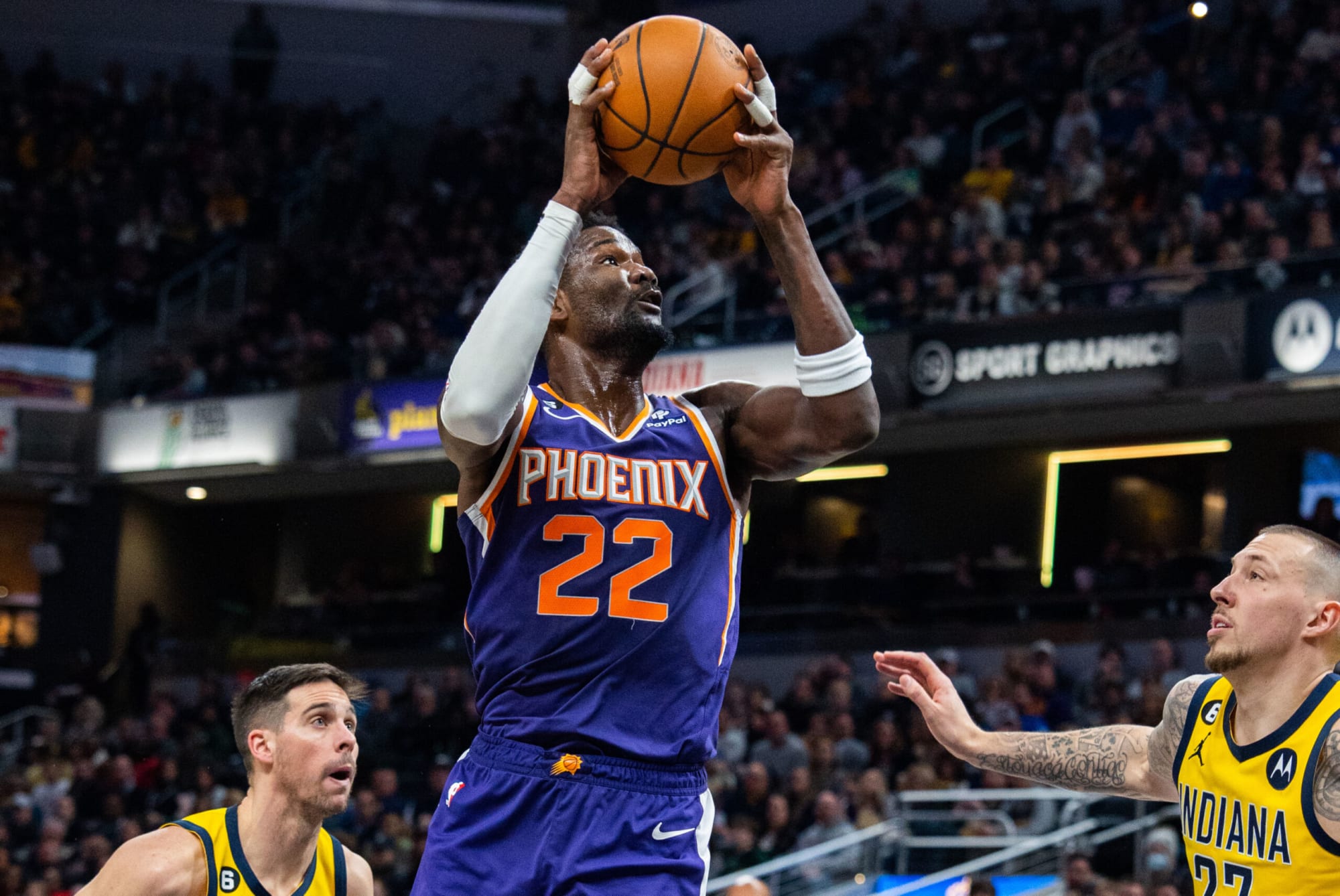 deandre-ayton-out-for-game-6,-nuggets-suns-spread-shifts