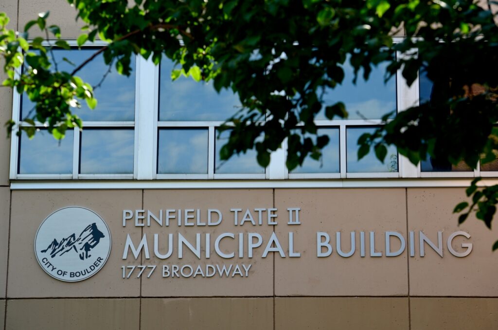 boulder-selects-independent-police-monitor-finalists