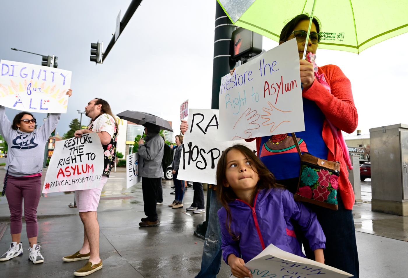 denver-scrubbed-its-$40-million-migrant-crisis-plan.-now-what?