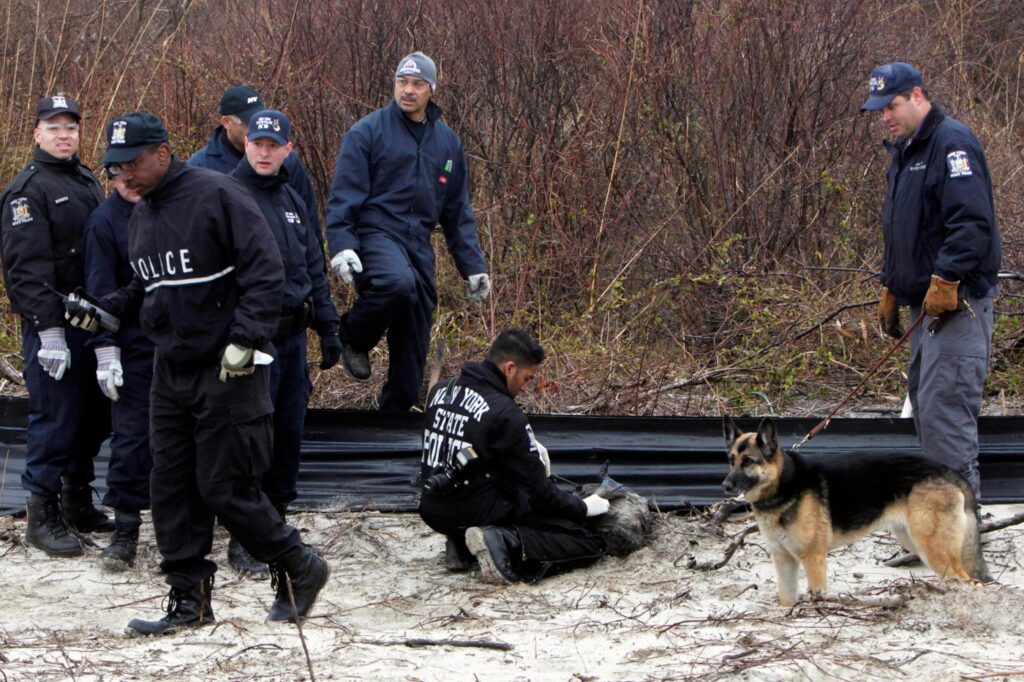 a-new-look-at-an-old-clue-helps-investigators-arrest-the-man-accused-of-gilgo-beach-murders