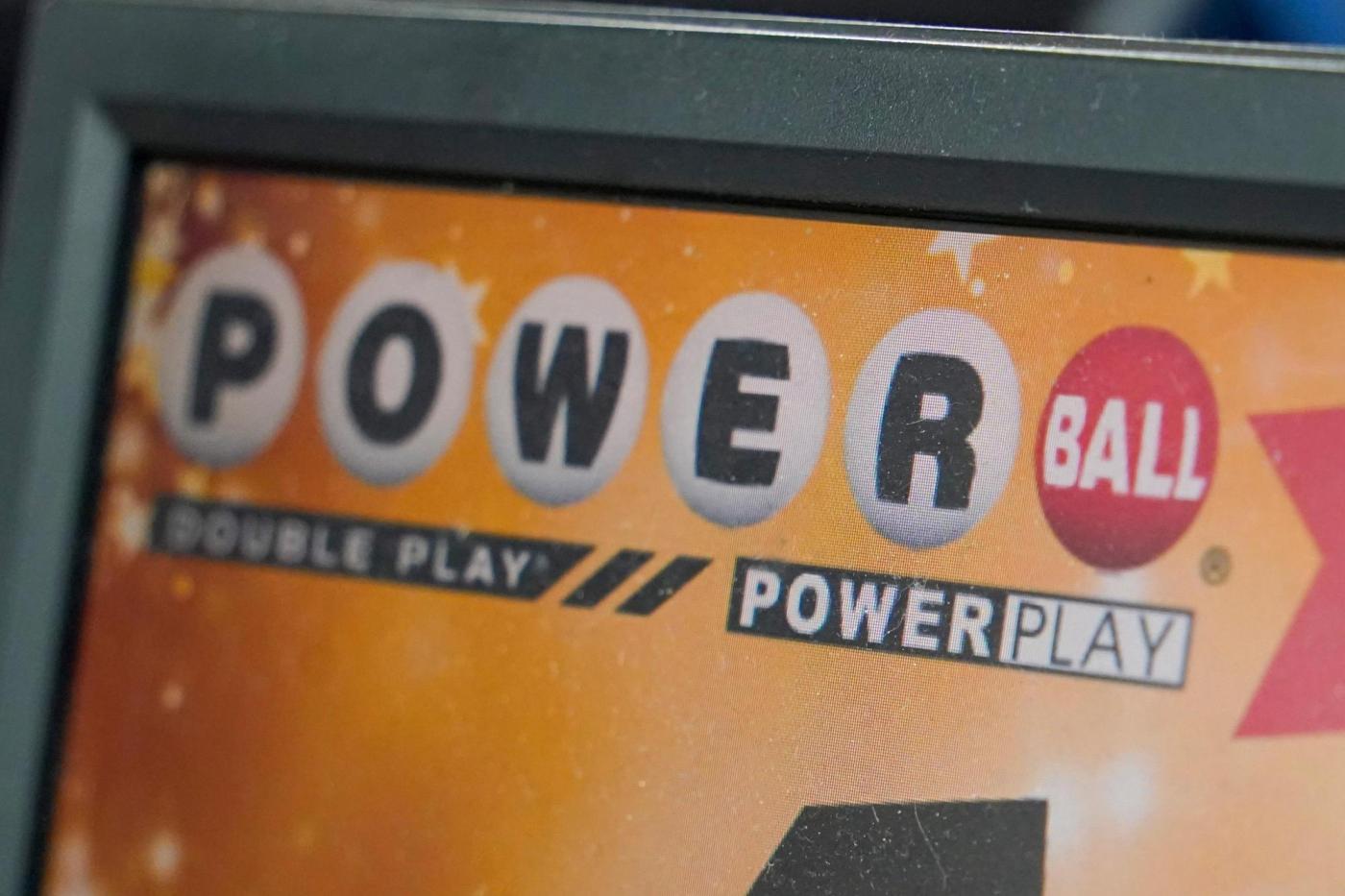 powerball-prize-grows-to-$900-million-after-no-jackpot-winner-drawn